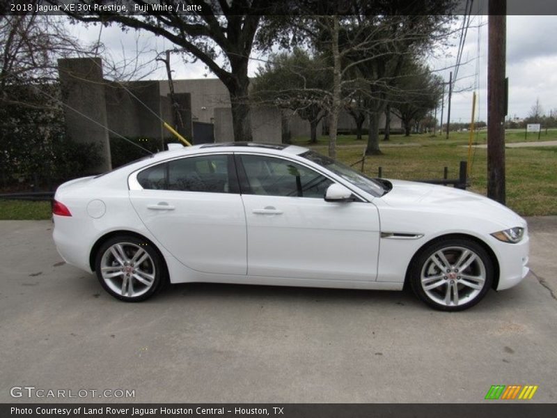 Fuji White / Latte 2018 Jaguar XE 30t Prestige