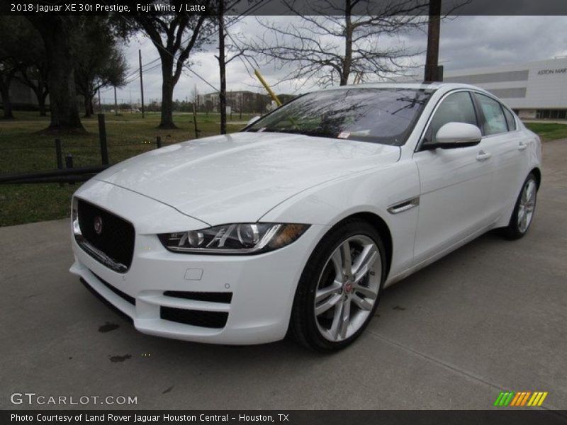 Fuji White / Latte 2018 Jaguar XE 30t Prestige