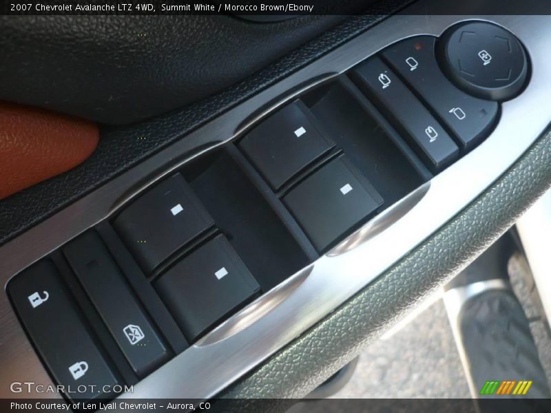Summit White / Morocco Brown/Ebony 2007 Chevrolet Avalanche LTZ 4WD