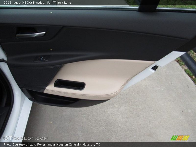 Fuji White / Latte 2018 Jaguar XE 30t Prestige