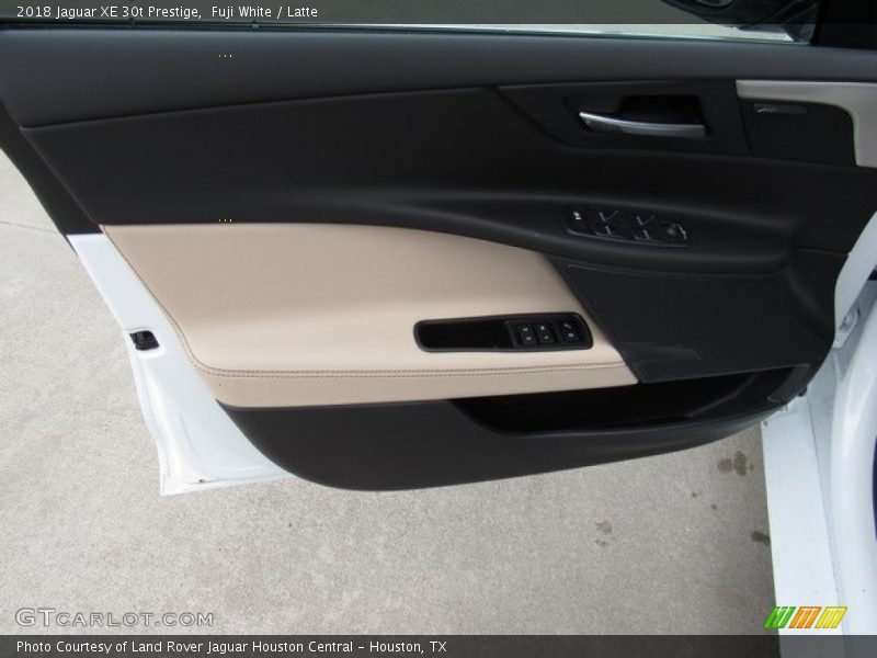 Fuji White / Latte 2018 Jaguar XE 30t Prestige