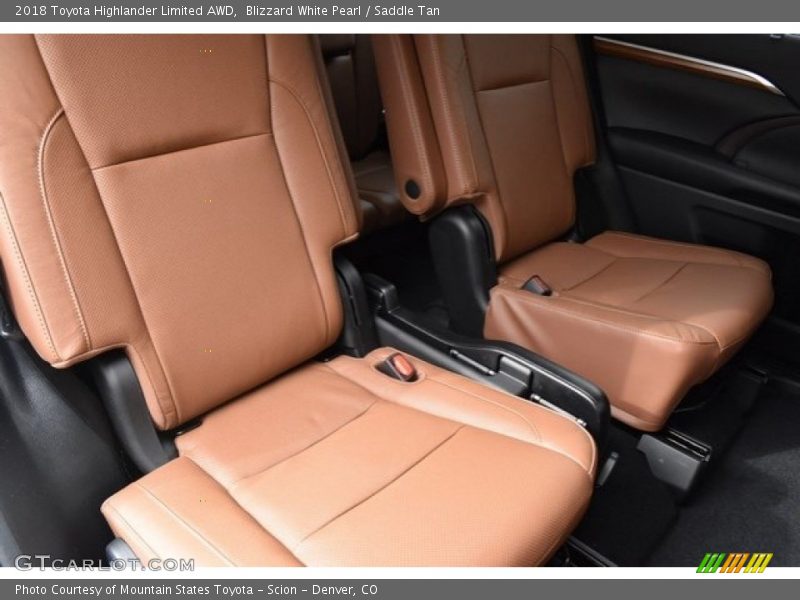 Blizzard White Pearl / Saddle Tan 2018 Toyota Highlander Limited AWD