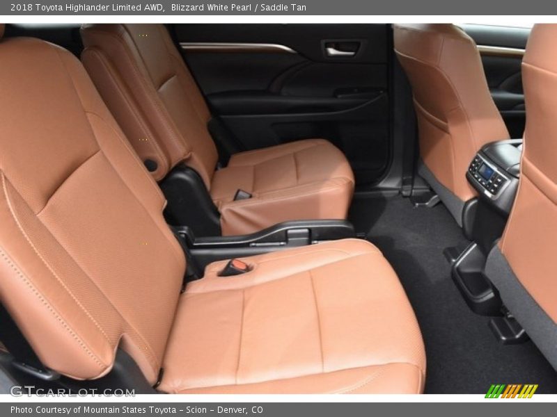 Blizzard White Pearl / Saddle Tan 2018 Toyota Highlander Limited AWD