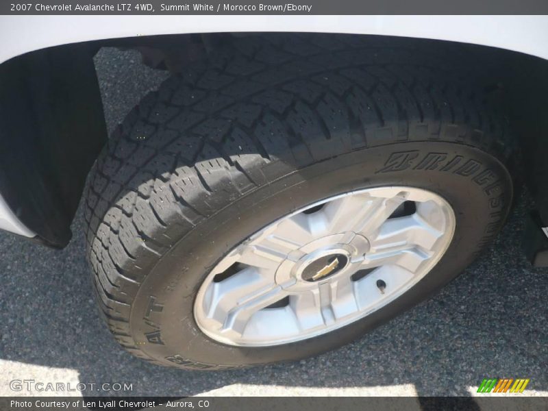 Summit White / Morocco Brown/Ebony 2007 Chevrolet Avalanche LTZ 4WD
