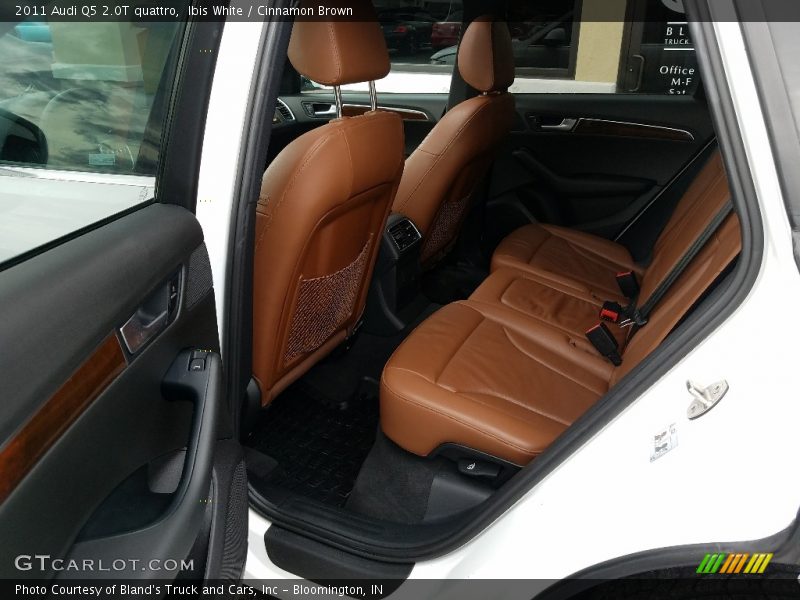 Ibis White / Cinnamon Brown 2011 Audi Q5 2.0T quattro