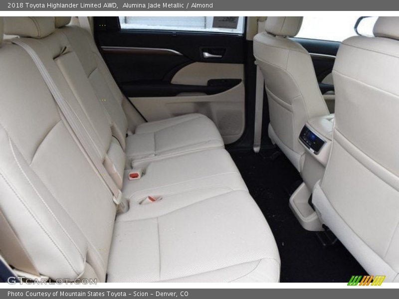 Alumina Jade Metallic / Almond 2018 Toyota Highlander Limited AWD