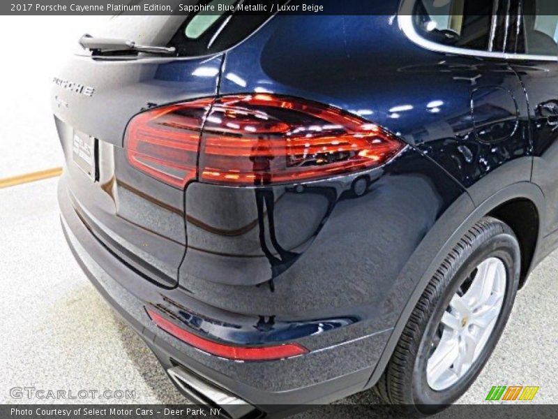 Sapphire Blue Metallic / Luxor Beige 2017 Porsche Cayenne Platinum Edition
