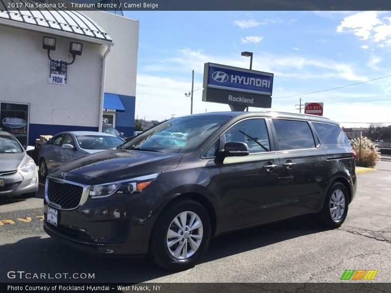 Titanium Bronze / Camel Beige 2017 Kia Sedona LX