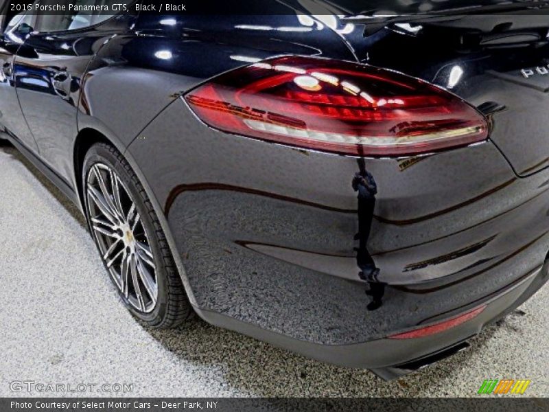 Black / Black 2016 Porsche Panamera GTS