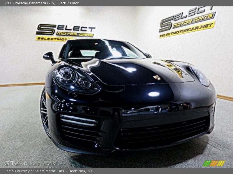 Black / Black 2016 Porsche Panamera GTS