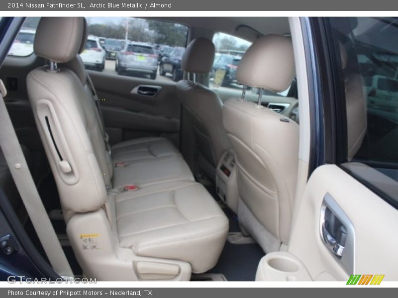 Arctic Blue Metallic / Almond 2014 Nissan Pathfinder SL