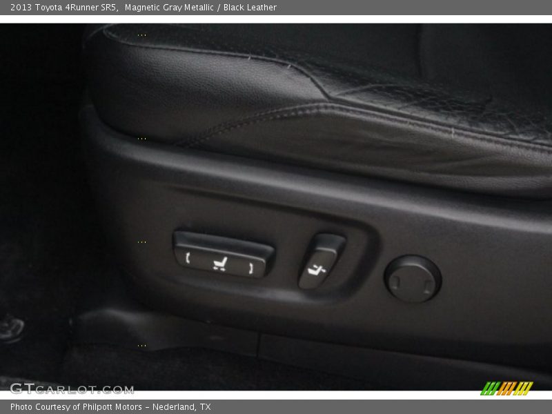 Magnetic Gray Metallic / Black Leather 2013 Toyota 4Runner SR5