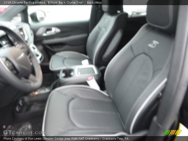 Brilliant Black Crystal Pearl / Black/Alloy 2018 Chrysler Pacifica Limited