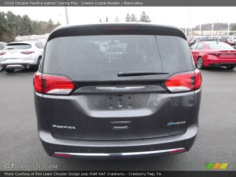 Granite Crystal Metallic / Black/Alloy 2018 Chrysler Pacifica Hybrid Touring Plus