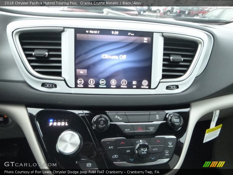 Granite Crystal Metallic / Black/Alloy 2018 Chrysler Pacifica Hybrid Touring Plus