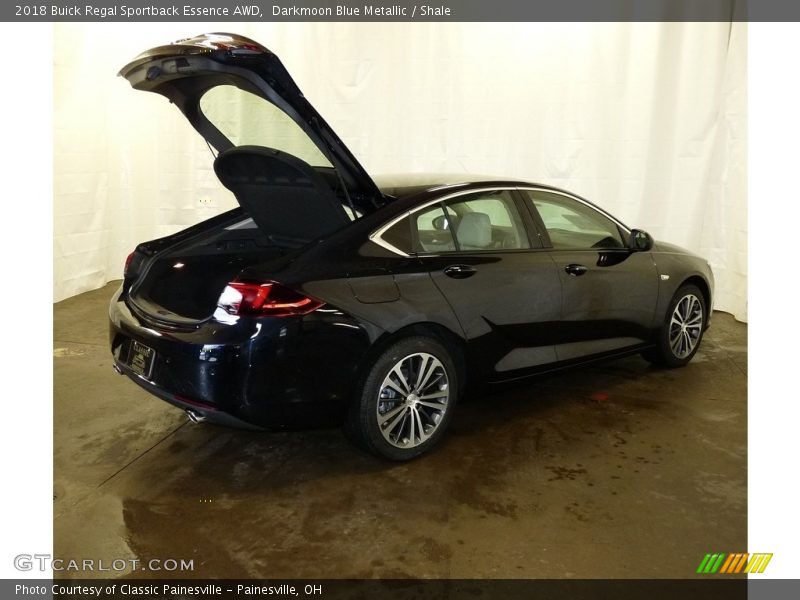 Darkmoon Blue Metallic / Shale 2018 Buick Regal Sportback Essence AWD