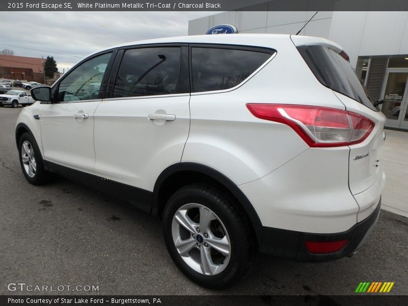 White Platinum Metallic Tri-Coat / Charcoal Black 2015 Ford Escape SE