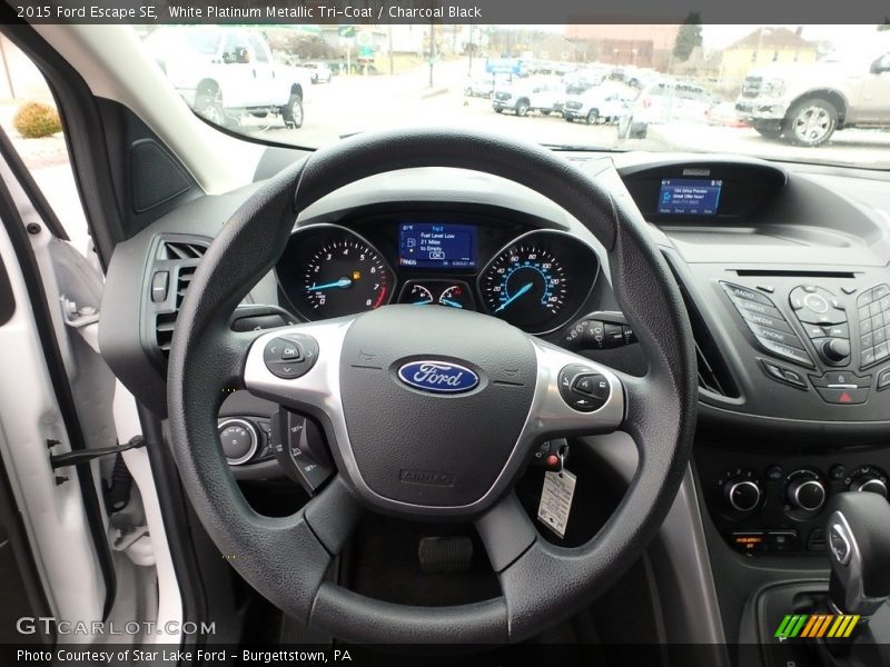 White Platinum Metallic Tri-Coat / Charcoal Black 2015 Ford Escape SE