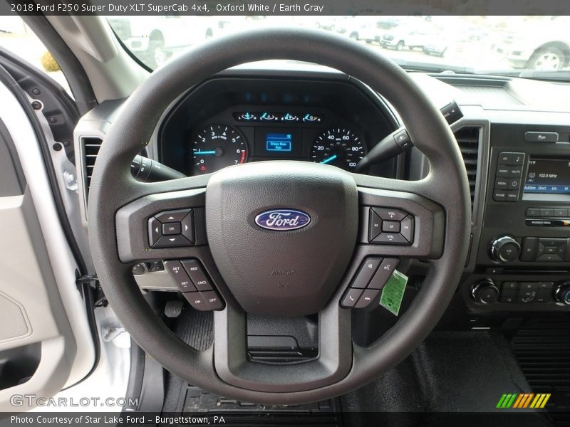 Oxford White / Earth Gray 2018 Ford F250 Super Duty XLT SuperCab 4x4
