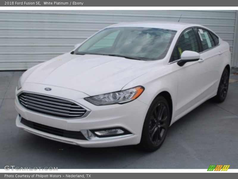 White Platinum / Ebony 2018 Ford Fusion SE