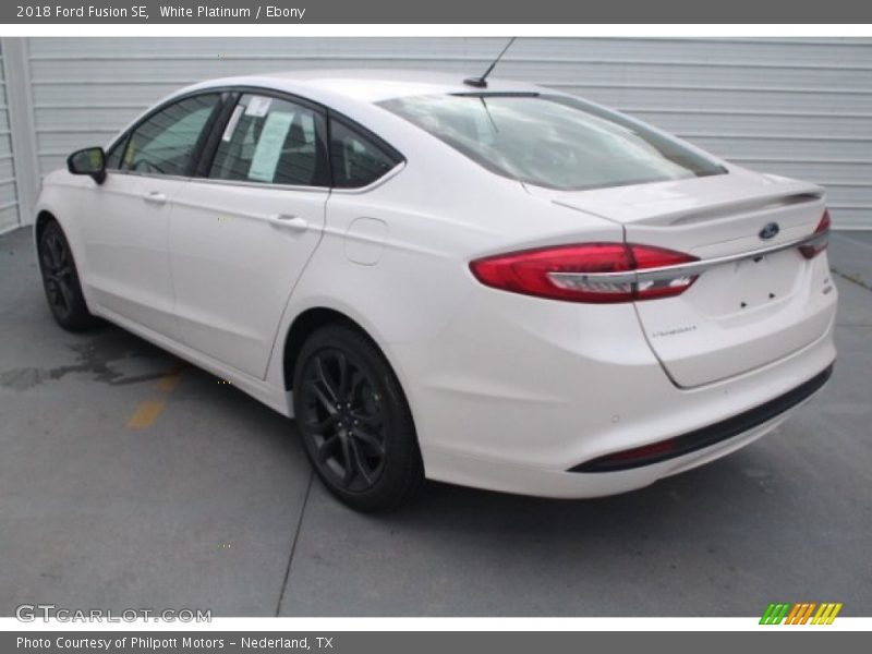 White Platinum / Ebony 2018 Ford Fusion SE
