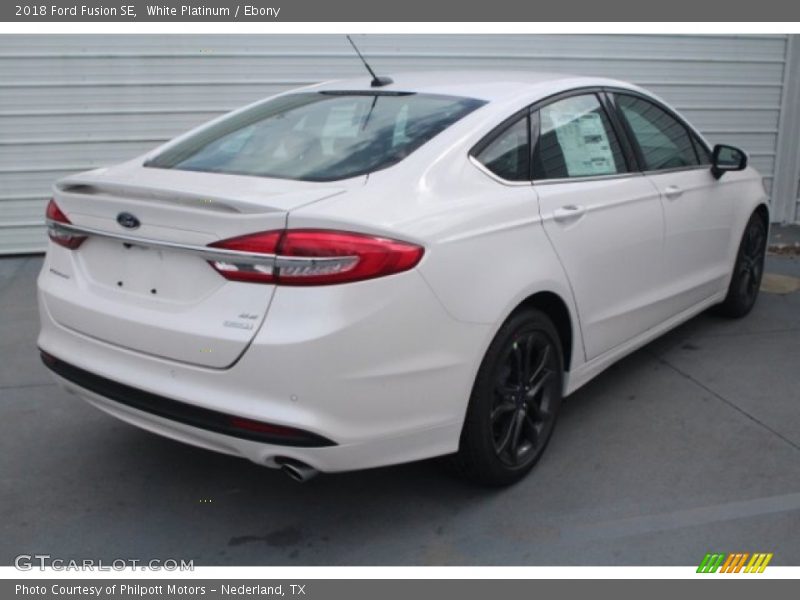 White Platinum / Ebony 2018 Ford Fusion SE