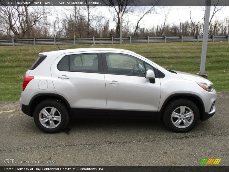  2018 Trax LS AWD Silver Ice Metallic