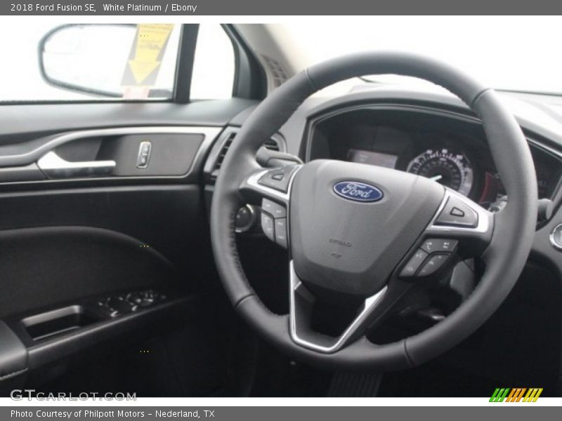 White Platinum / Ebony 2018 Ford Fusion SE
