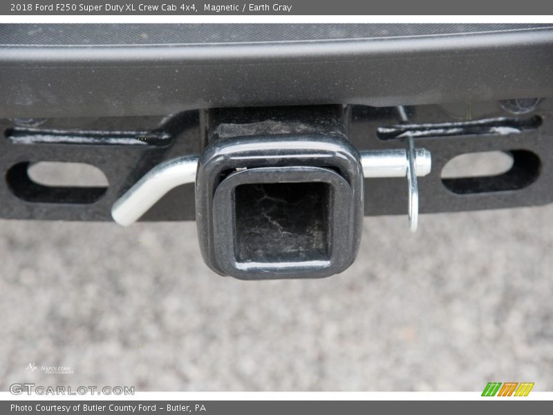 Magnetic / Earth Gray 2018 Ford F250 Super Duty XL Crew Cab 4x4