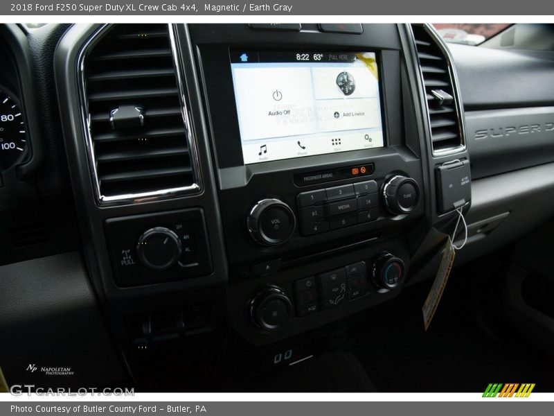 Magnetic / Earth Gray 2018 Ford F250 Super Duty XL Crew Cab 4x4