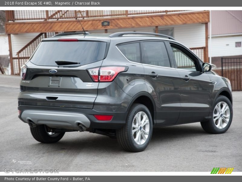 Magnetic / Charcoal Black 2018 Ford Escape SE 4WD