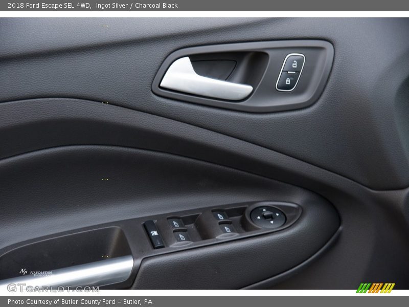 Ingot Silver / Charcoal Black 2018 Ford Escape SEL 4WD