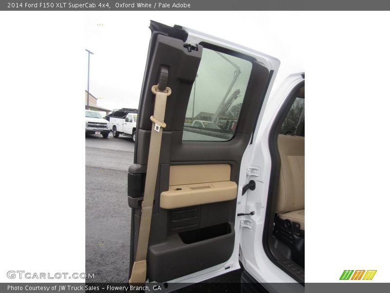 Oxford White / Pale Adobe 2014 Ford F150 XLT SuperCab 4x4