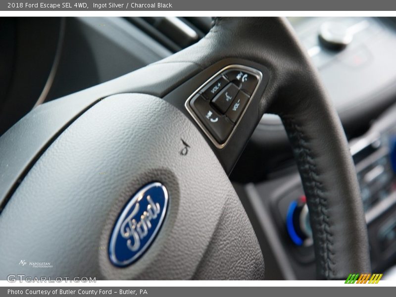 Ingot Silver / Charcoal Black 2018 Ford Escape SEL 4WD