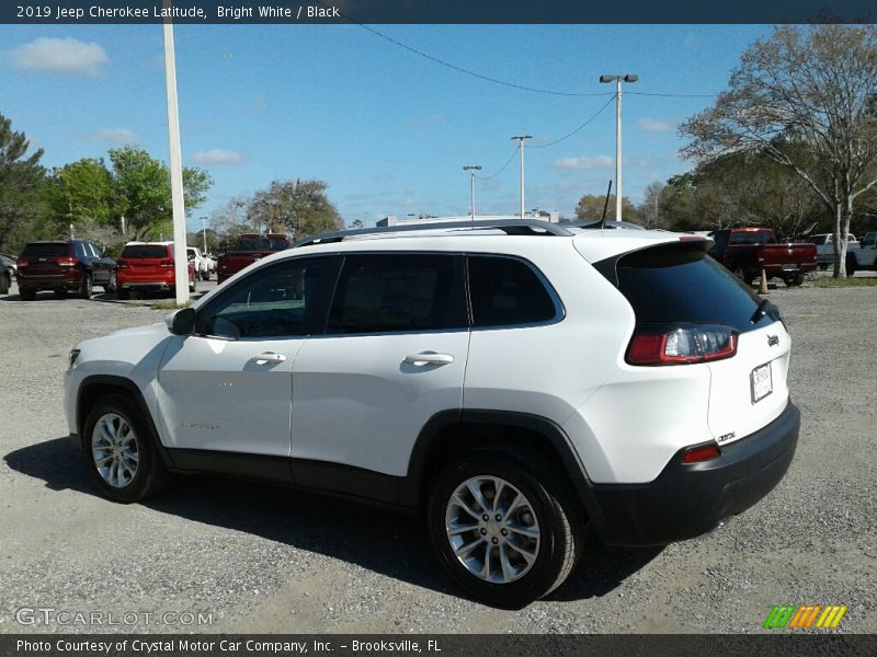 Bright White / Black 2019 Jeep Cherokee Latitude