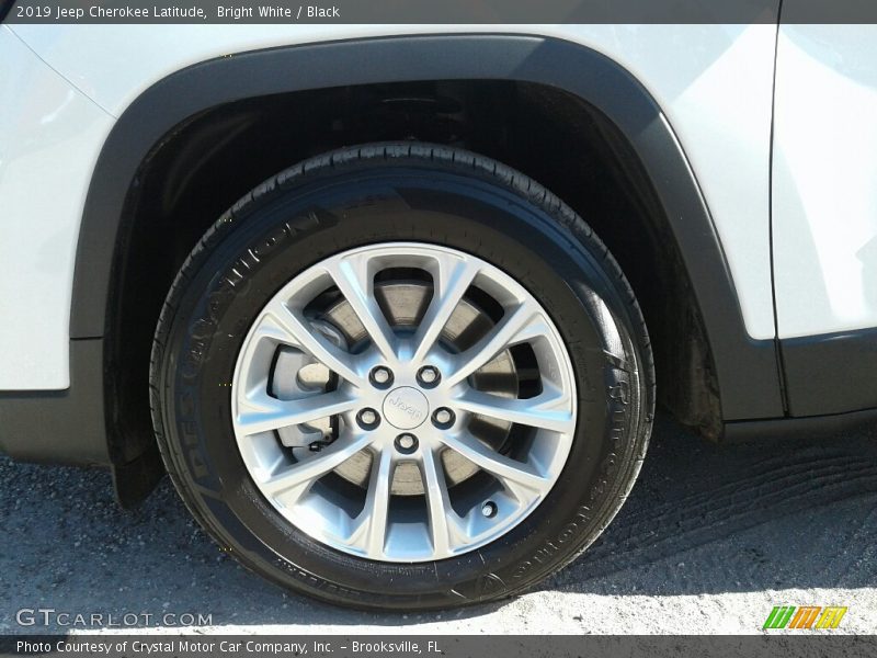 Bright White / Black 2019 Jeep Cherokee Latitude