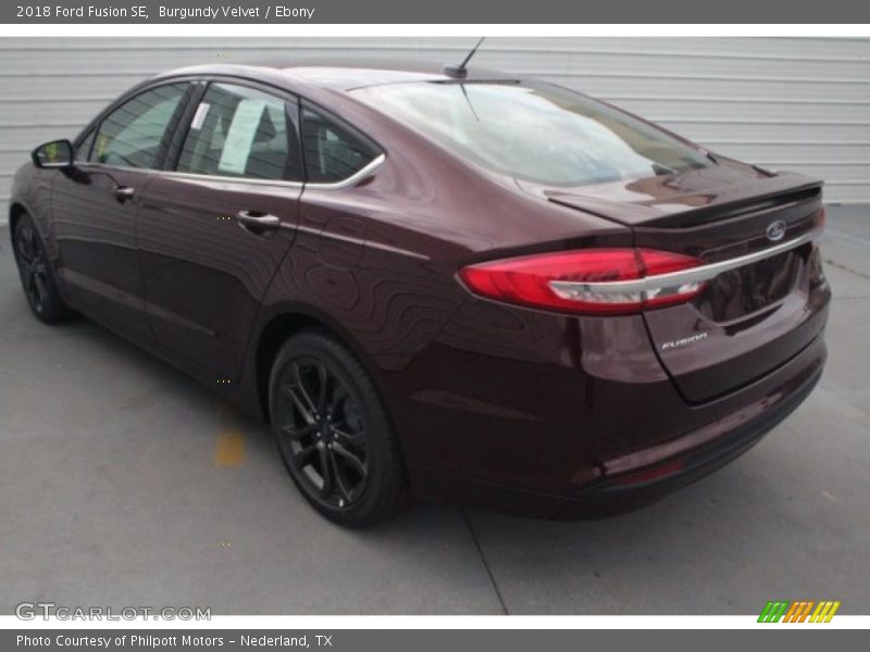 Burgundy Velvet / Ebony 2018 Ford Fusion SE
