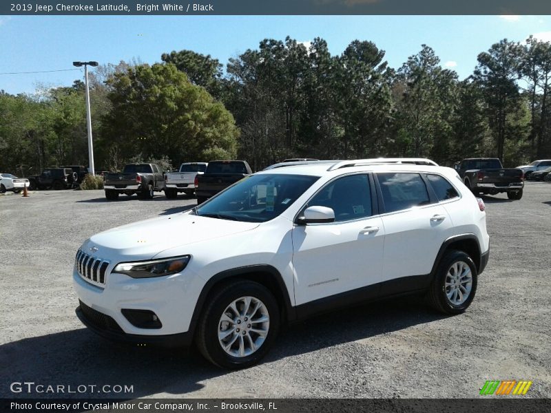 Bright White / Black 2019 Jeep Cherokee Latitude