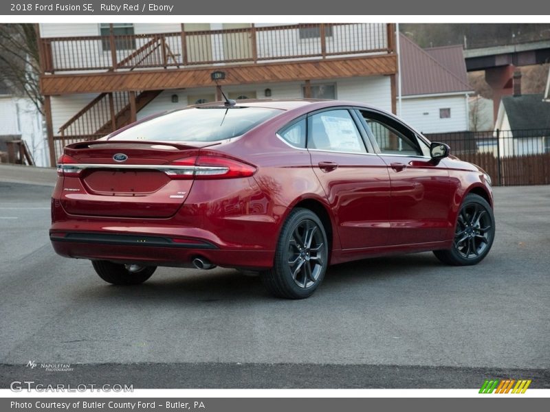 Ruby Red / Ebony 2018 Ford Fusion SE