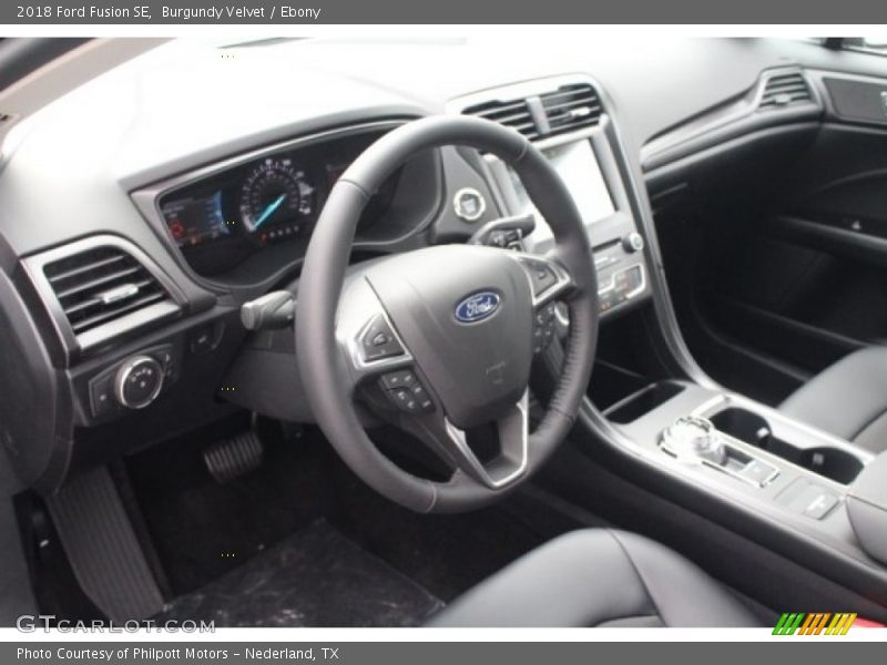 Burgundy Velvet / Ebony 2018 Ford Fusion SE