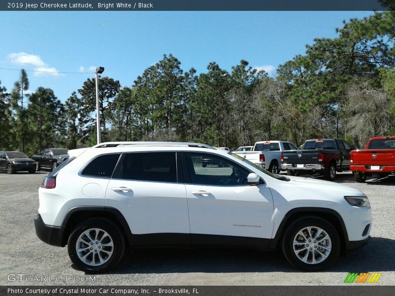 Bright White / Black 2019 Jeep Cherokee Latitude