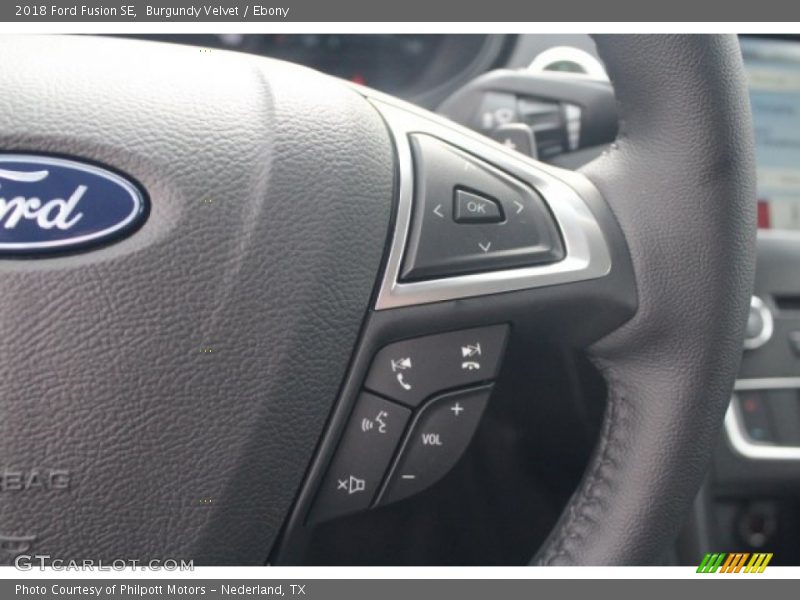 Burgundy Velvet / Ebony 2018 Ford Fusion SE
