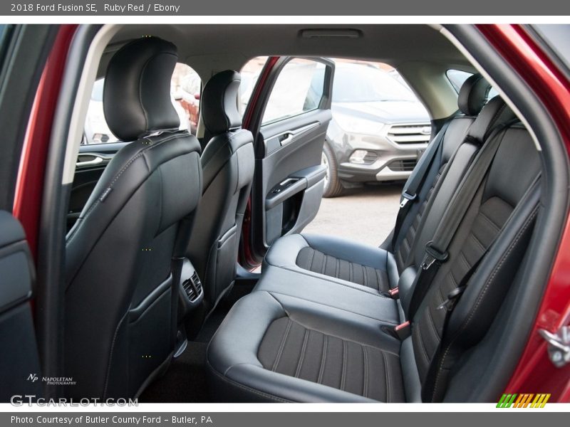 Ruby Red / Ebony 2018 Ford Fusion SE