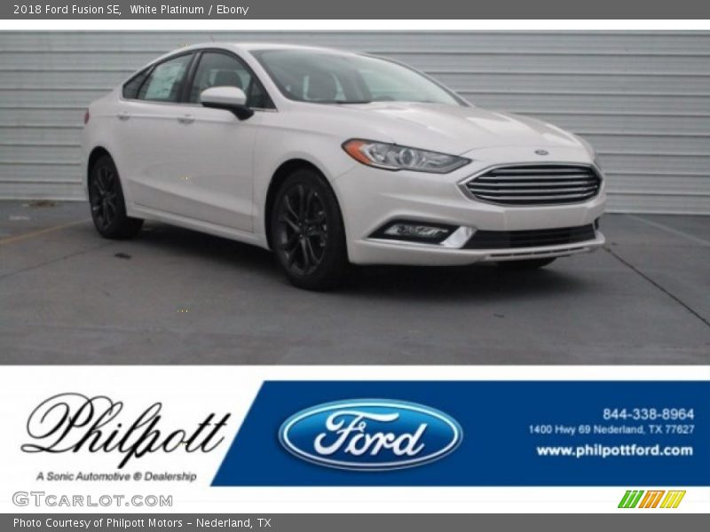 White Platinum / Ebony 2018 Ford Fusion SE