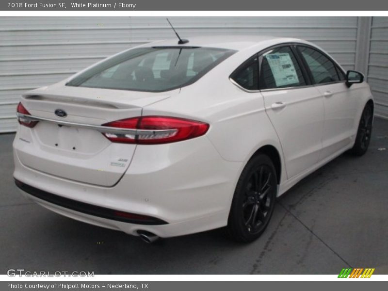White Platinum / Ebony 2018 Ford Fusion SE