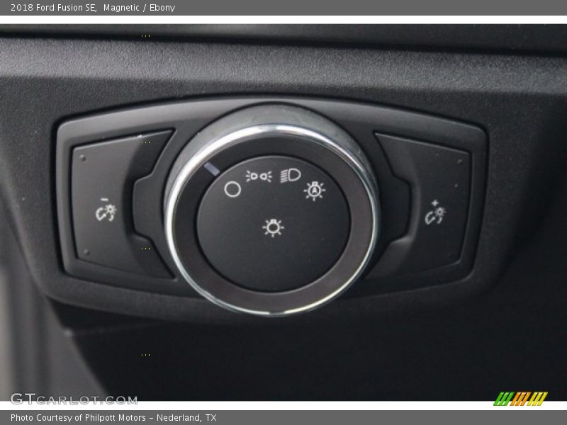 Magnetic / Ebony 2018 Ford Fusion SE