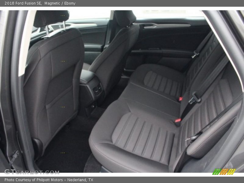Magnetic / Ebony 2018 Ford Fusion SE