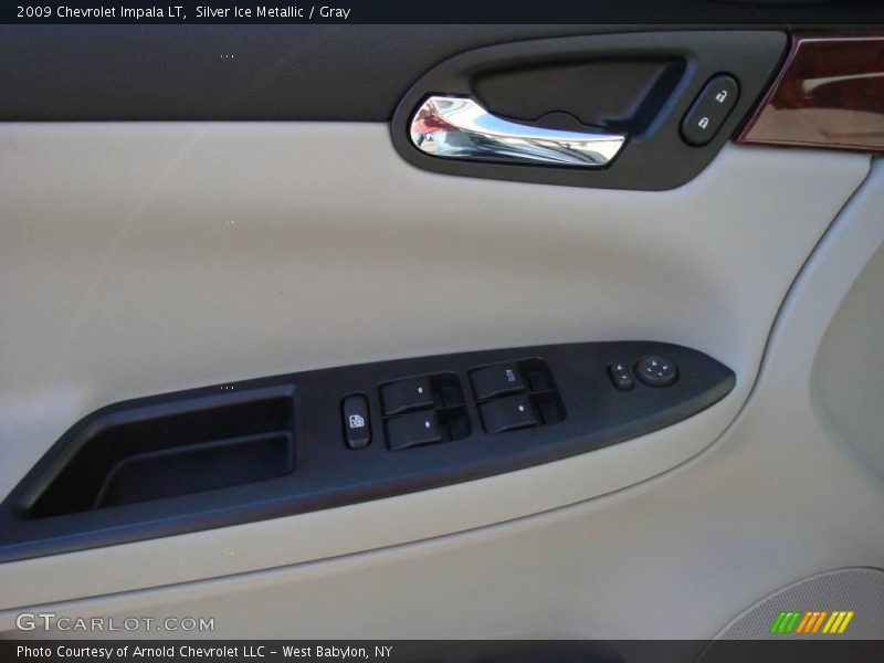 Silver Ice Metallic / Gray 2009 Chevrolet Impala LT