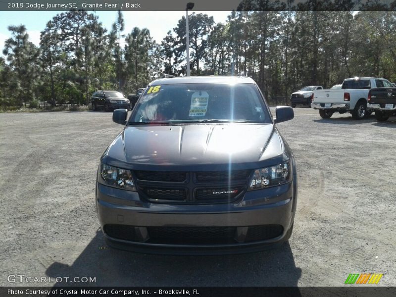 Granite Pearl / Black 2018 Dodge Journey SE