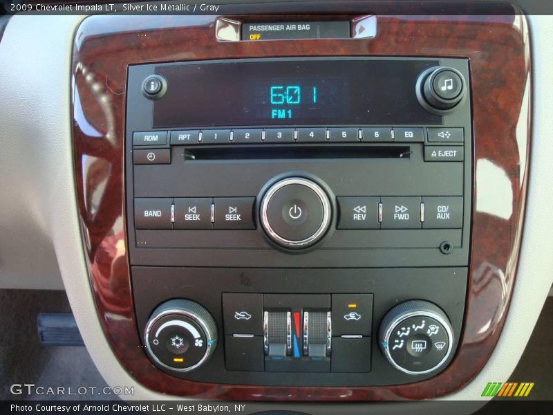 Silver Ice Metallic / Gray 2009 Chevrolet Impala LT